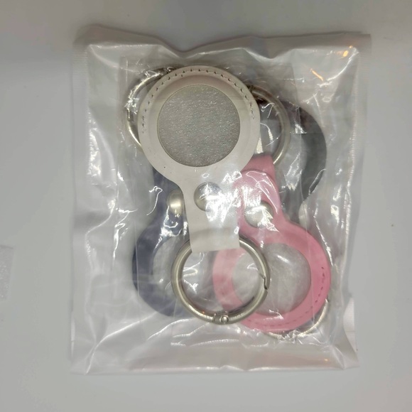 Accessories 4 Pack Of Apple Airtag Holder Key Rings Poshmark